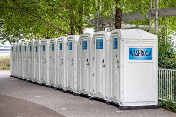 Best Local porta potty services  in Carteret, NJ
